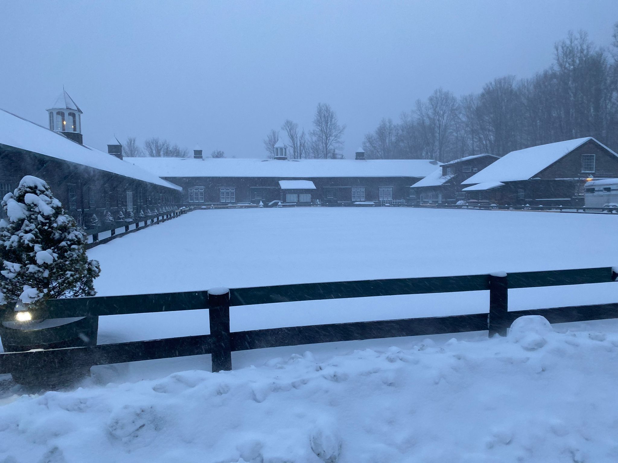 Making Sure Your Horse Has Water During Severe Winter Storms – The Horse